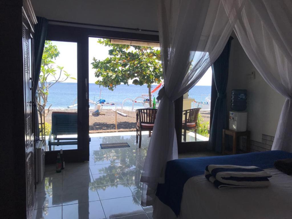 Tambun Sari Beach Homestay Amed Exteriér fotografie